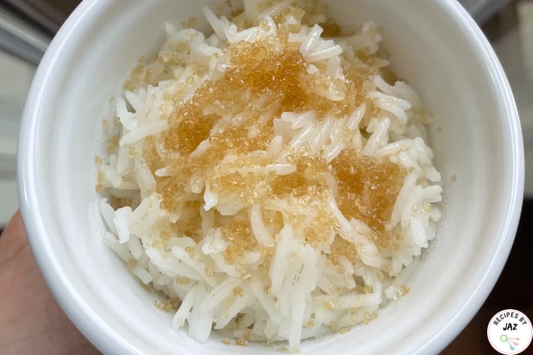 Hot buttered sweet rice, ready to be served.
